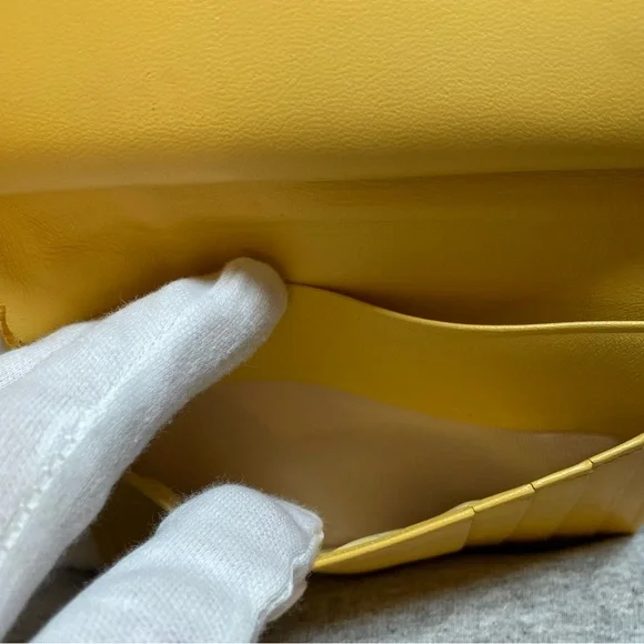 Yves Saint Laurent VINTAGE Authentic Sunflower Yellow Leather Compact Wallet - Picture 7 of 16